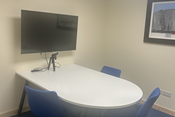 Zoom Room x 2
